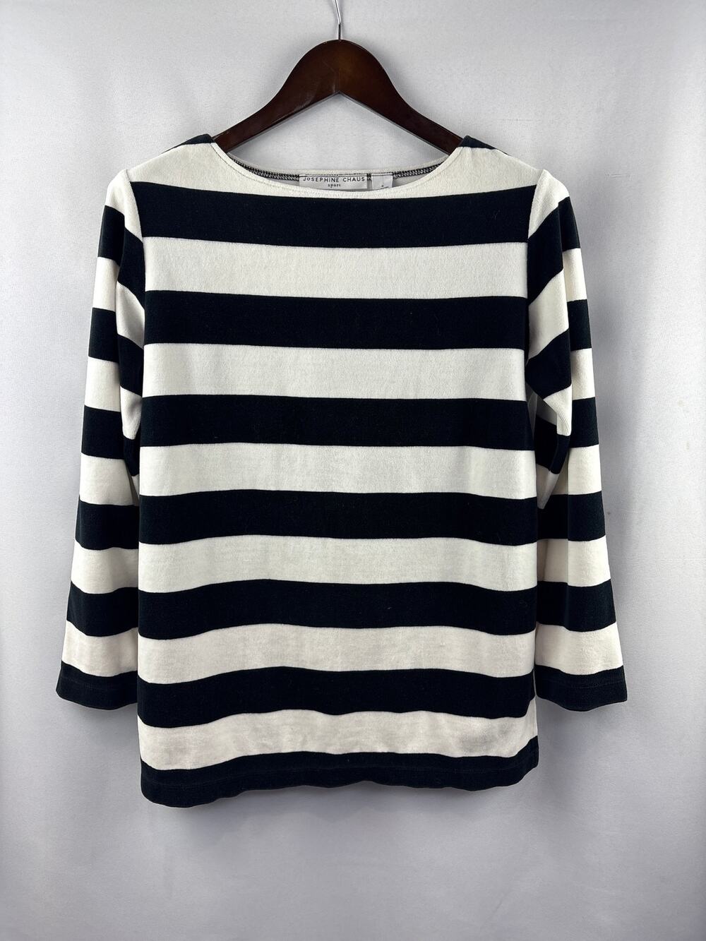 Women’s Josephine Chaus Small Black & White Striped Long Sleeve